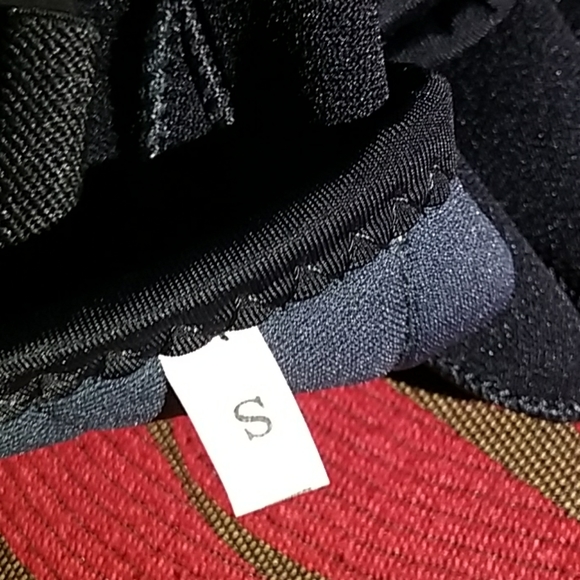 SWIMMERS GLOVES - Picture 5 of 10